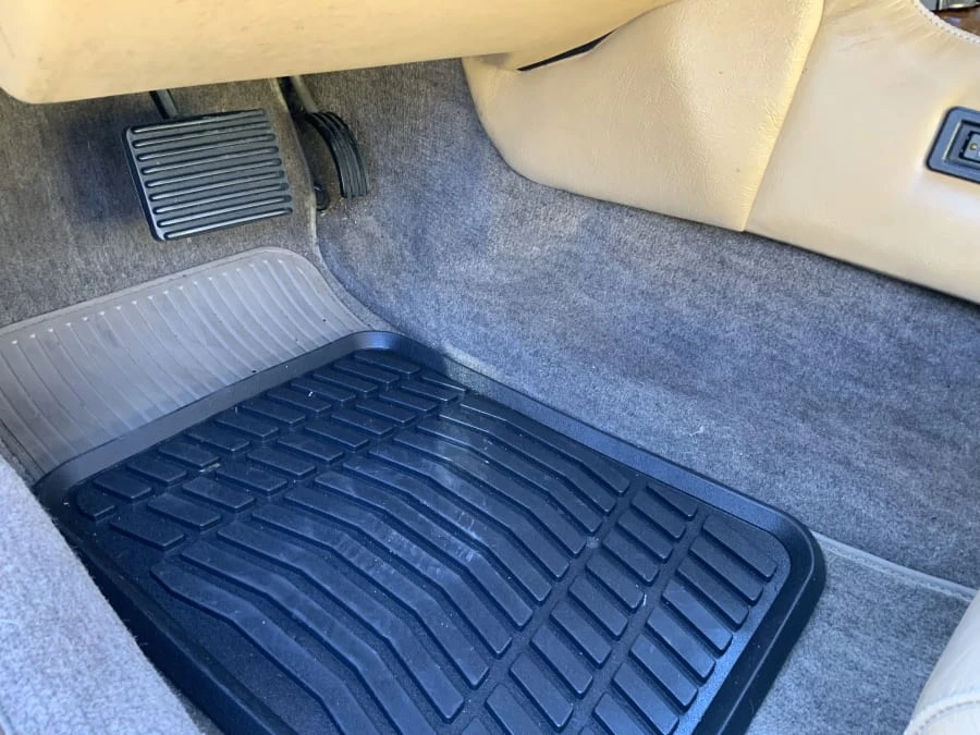 1990 Jaguar XJS - Image 10 of 31