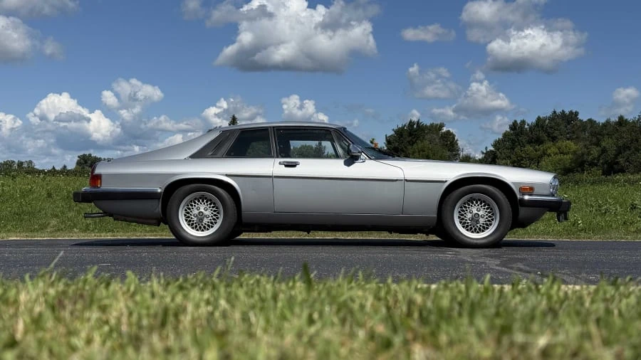 1990 Jaguar XJS - Image 2 of 21