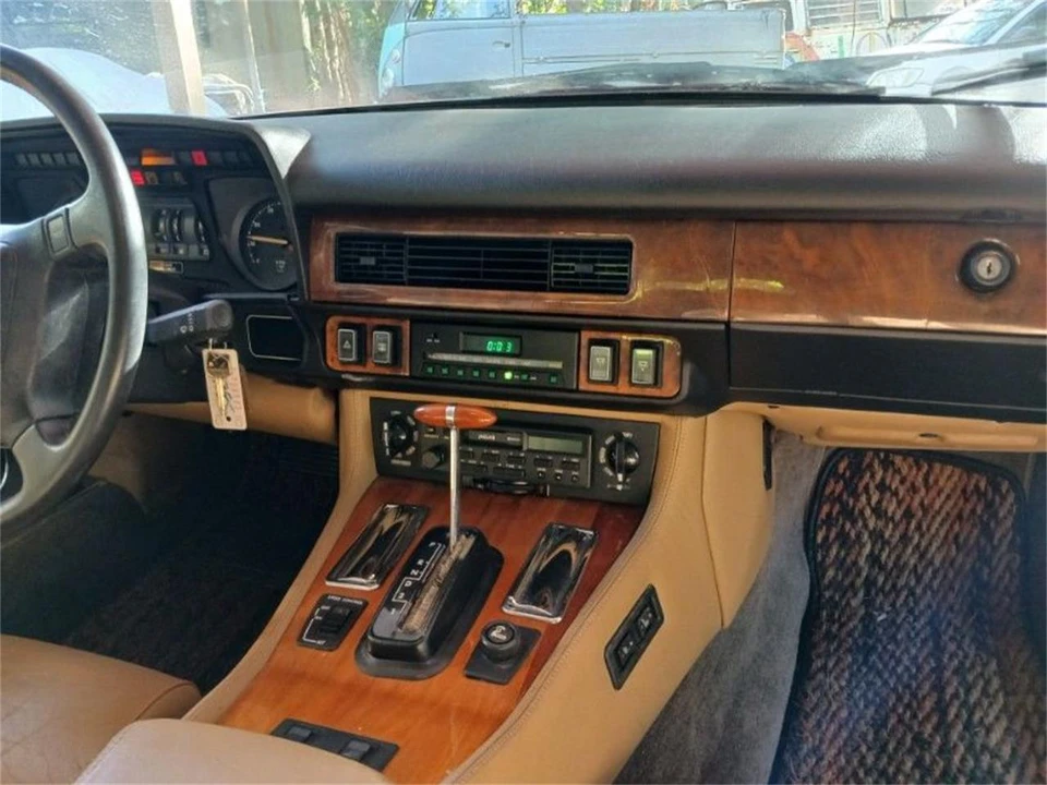 1990 Jaguar XJS - Image 8 of 10