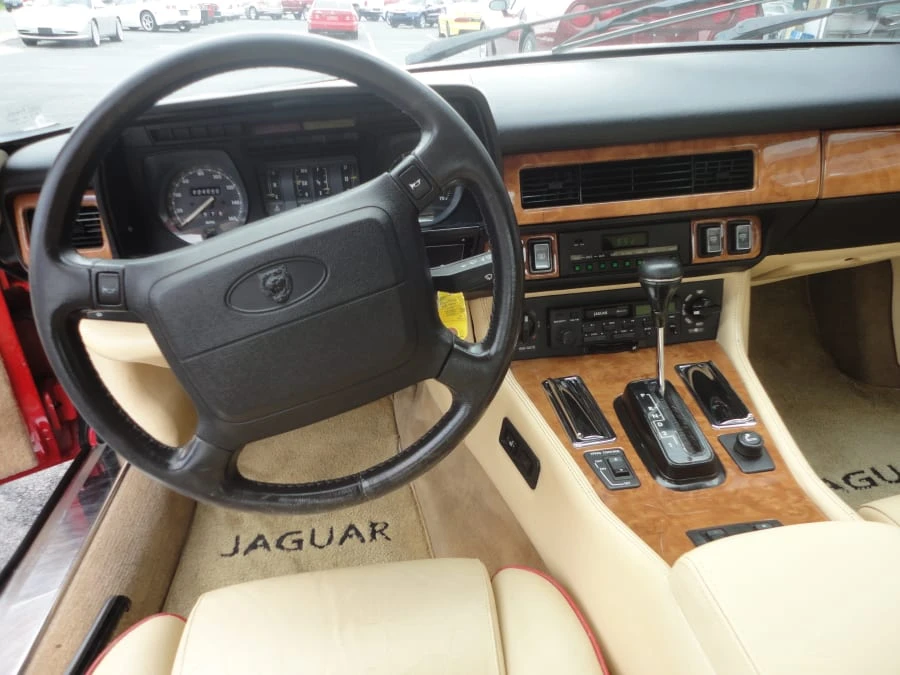 1990 Jaguar XJS Pre-Facelift V12 - Image 4 of 8