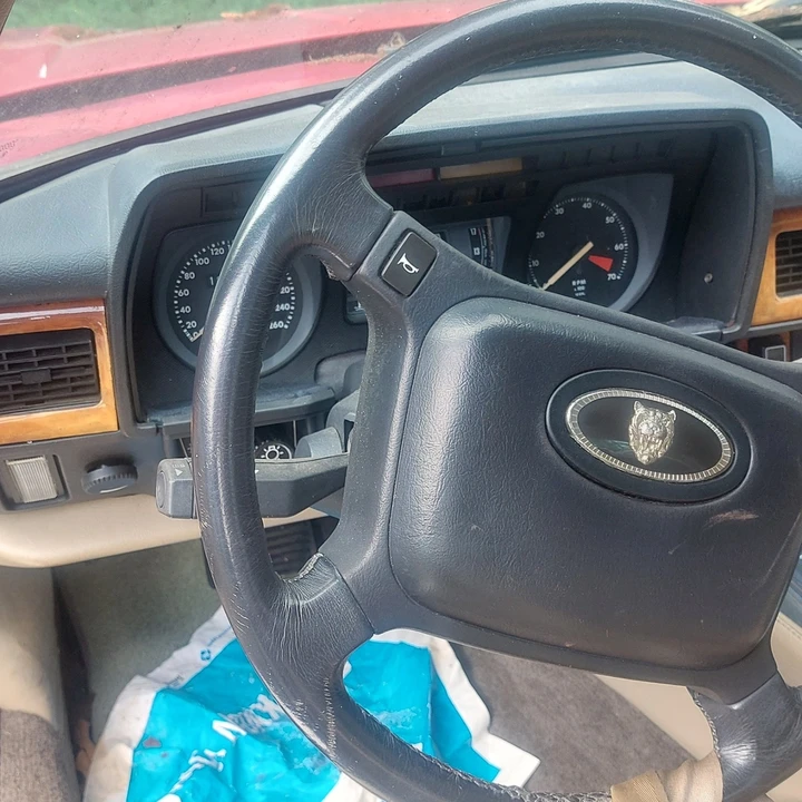 1990 Jaguar XJS - Image 10 of 11