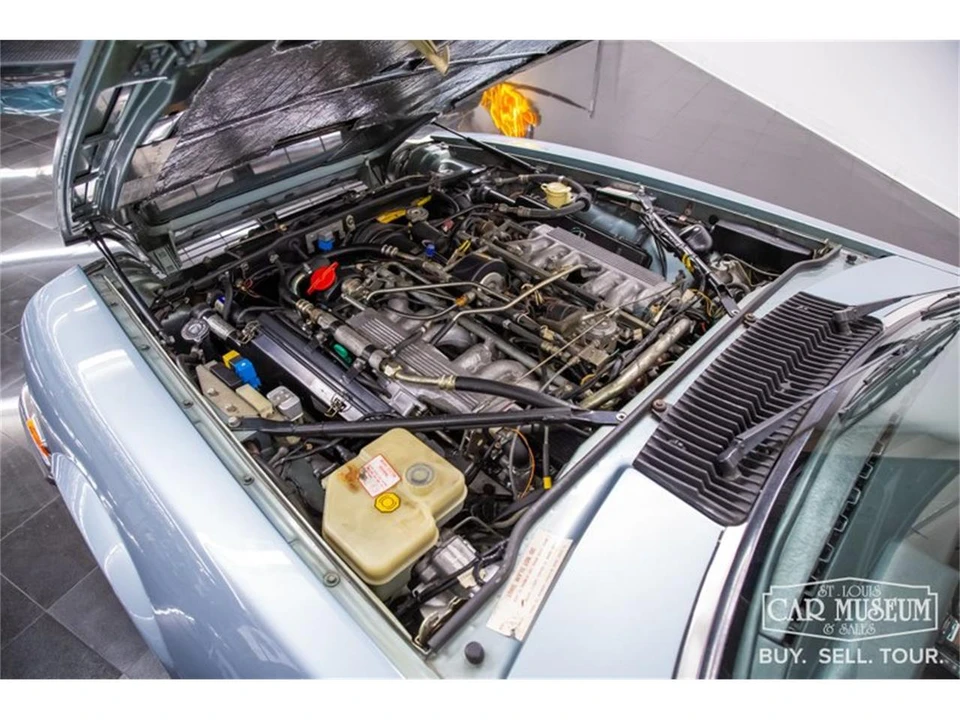 1990 Jaguar XJS - Image 11 of 31