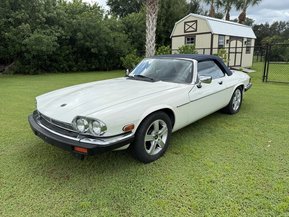 1990 Jaguar XJS - Image 24 of 31