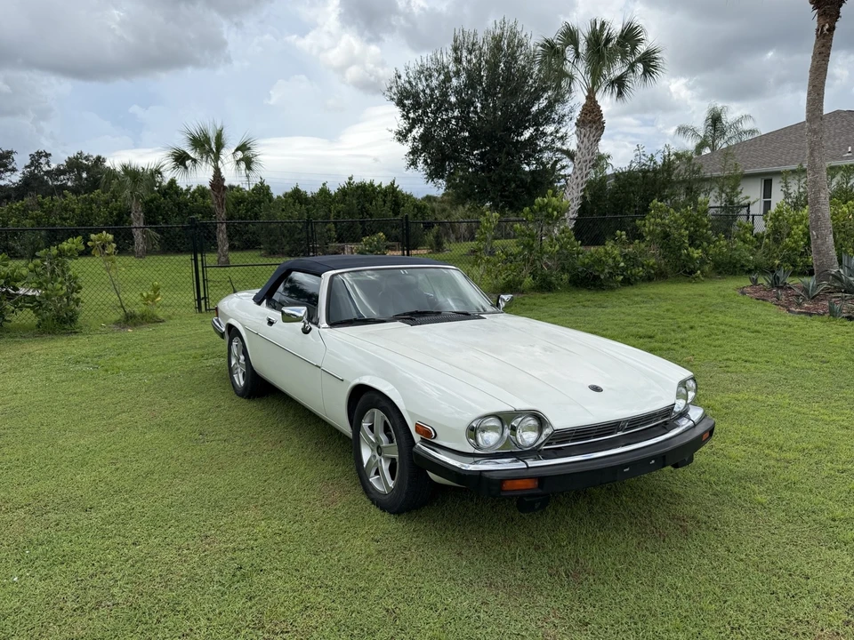 1990 Jaguar XJS - Image 3 of 31