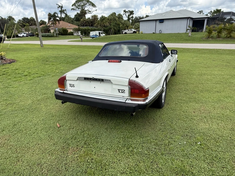 1990 Jaguar XJS - Image 9 of 31
