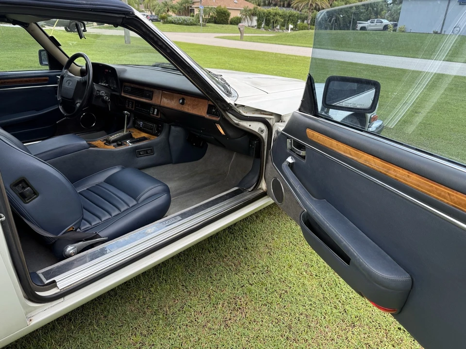 1990 Jaguar XJS - Image 28 of 31