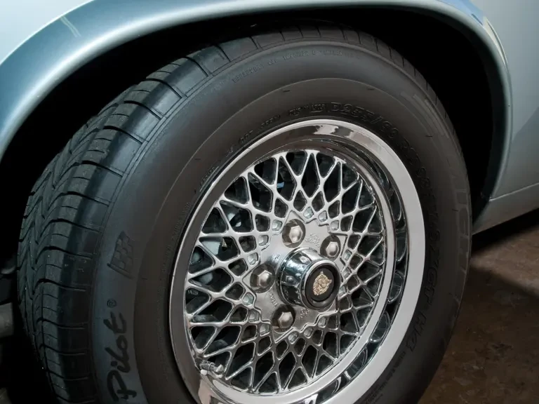 1990 Jaguar XJS - Image 17 of 19