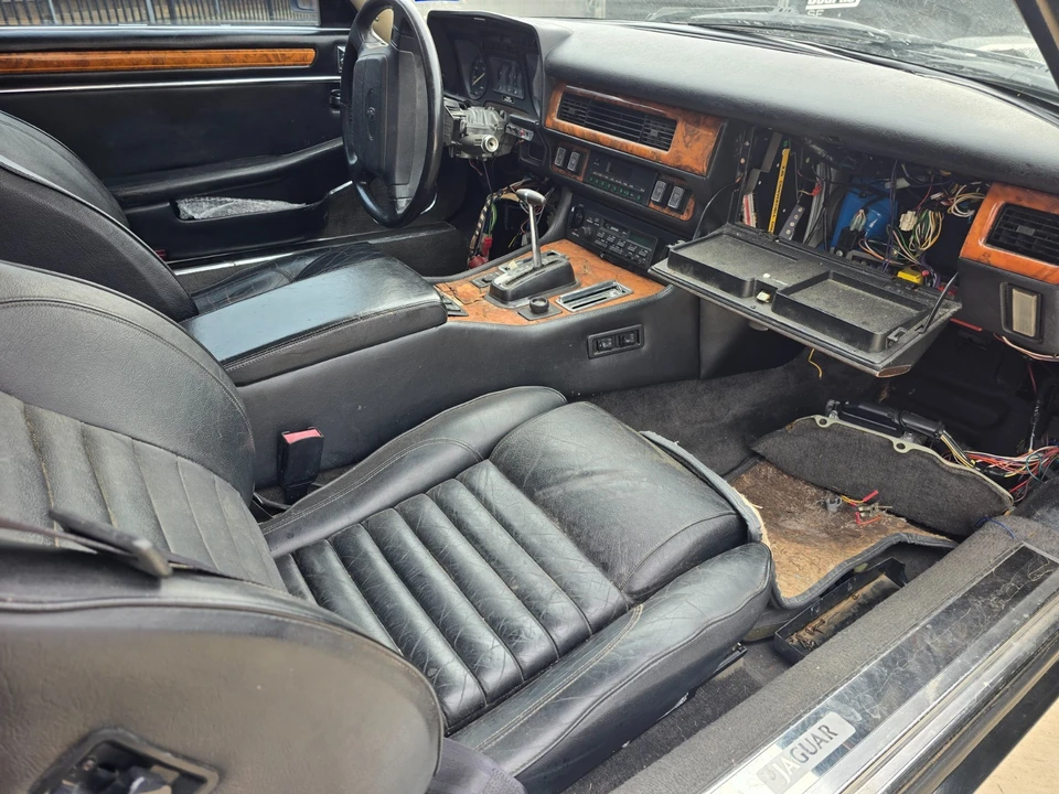 1990 Jaguar XJS - Image 11 of 21