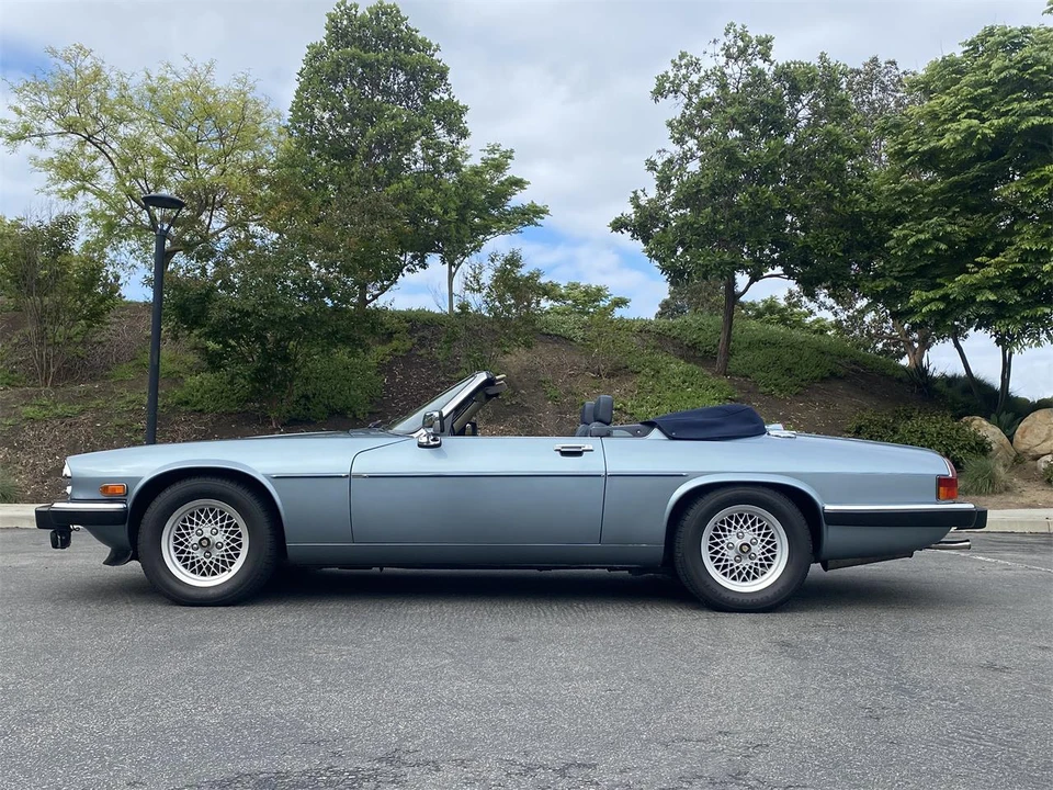 1990 Jaguar XJS - Image 2 of 31