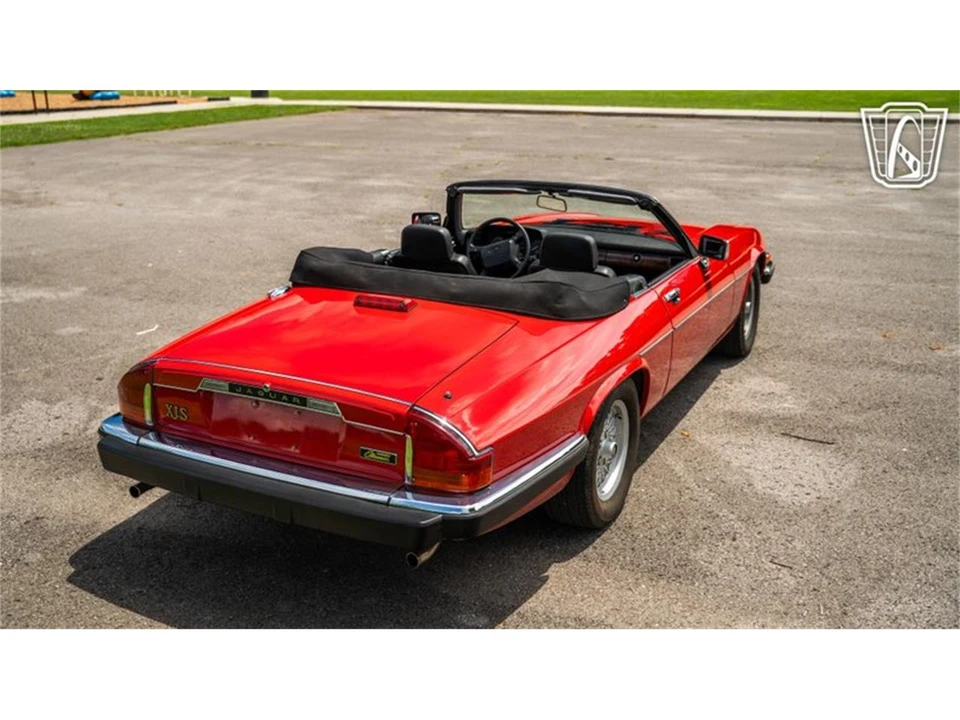 1990 Jaguar XJS - Image 17 of 31