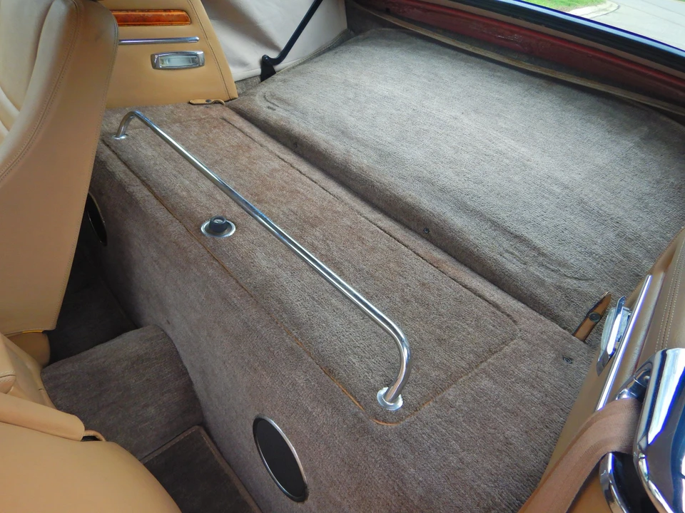 1990 Jaguar XJS - Image 17 of 21