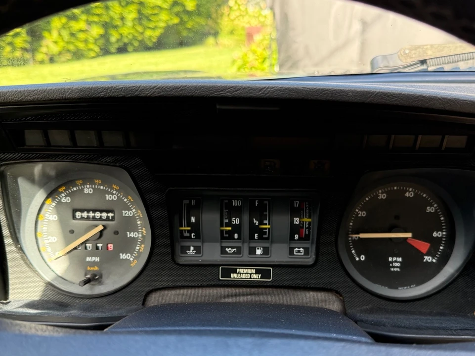 1990 Jaguar XJS - Image 9 of 31