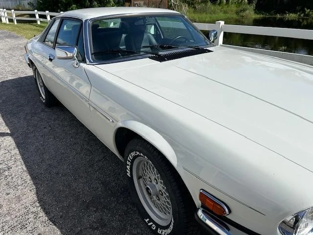 1990 Jaguar XJS - Image 9 of 16