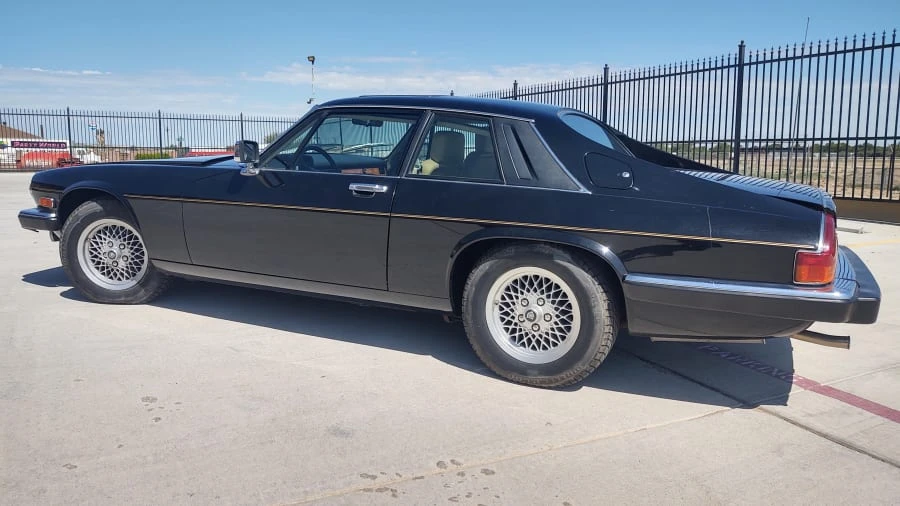 1990 Jaguar XJS - Image 2 of 22