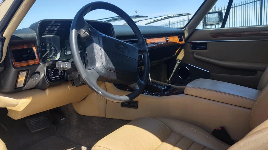 1990 Jaguar XJS - Image 3 of 22