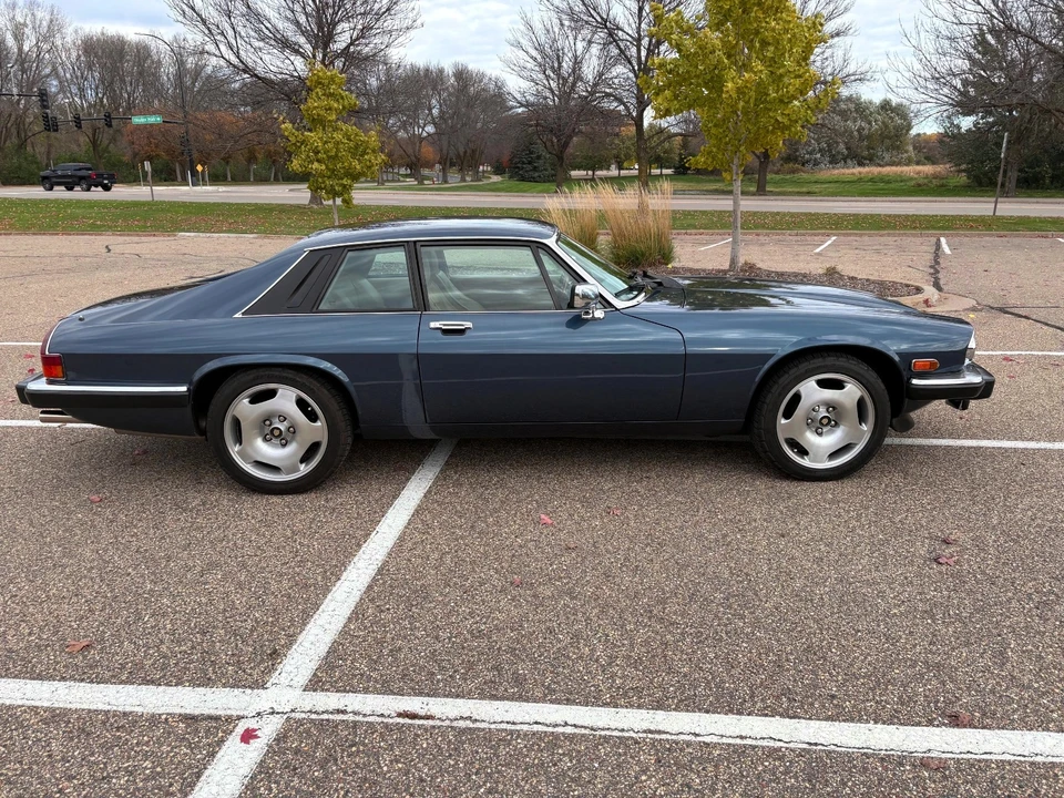 1990 Jaguar XJS - Image 6 of 25