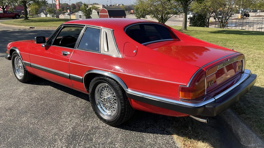 1990 Jaguar XJS - Image 3 of 13