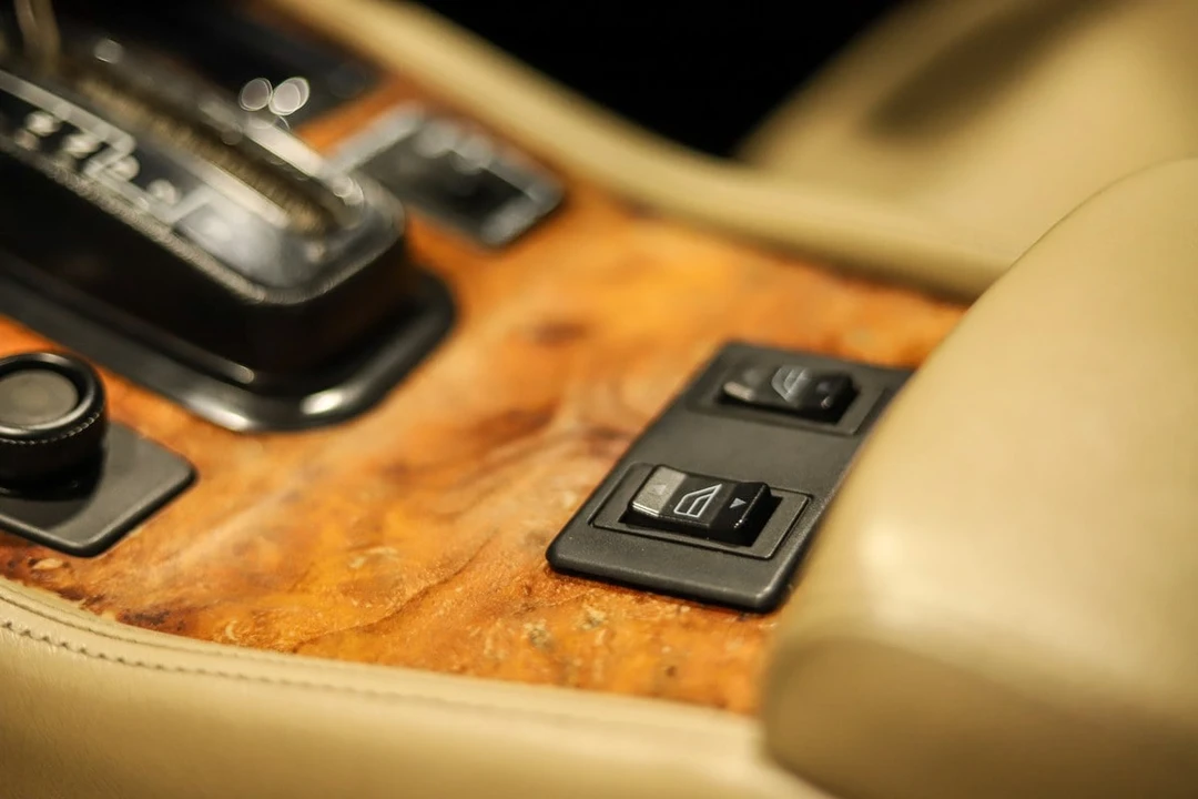 1990 Jaguar XJS Pre-Facelift V12 - Image 29 of 30