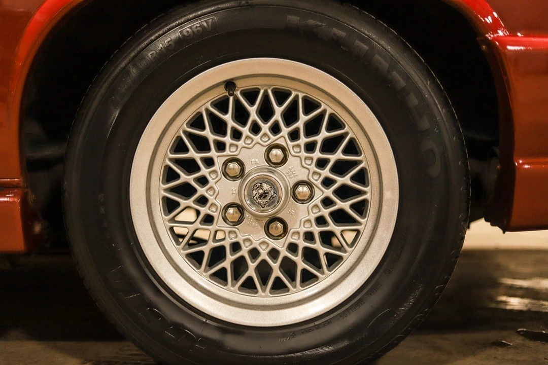 1990 Jaguar XJS Pre-Facelift V12 - Image 16 of 30