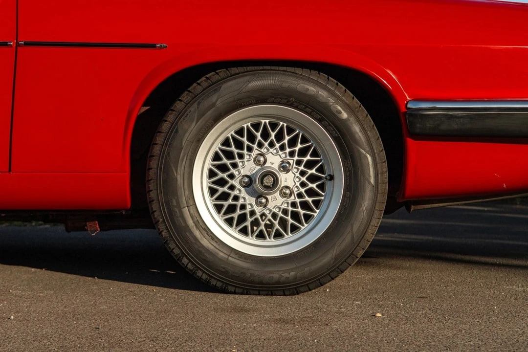 1990 Jaguar XJS Pre-Facelift V12 - Image 22 of 31
