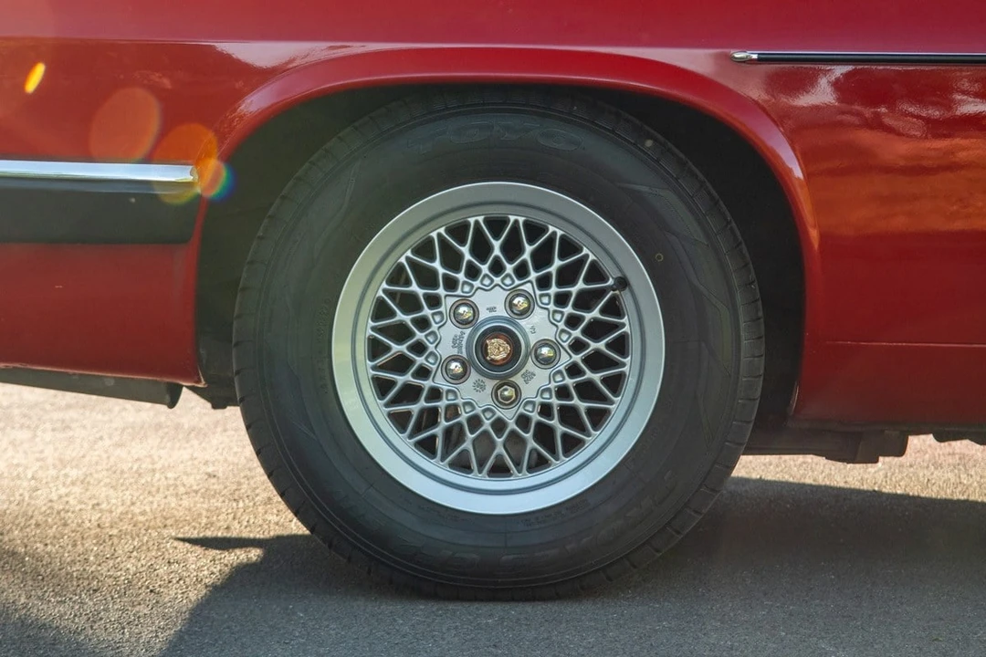 1990 Jaguar XJS Pre-Facelift V12 - Image 25 of 31
