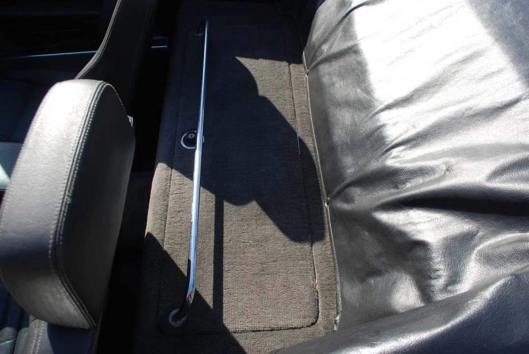 1990 Jaguar XJS Pre-Facelift V12 - Image 7 of 13