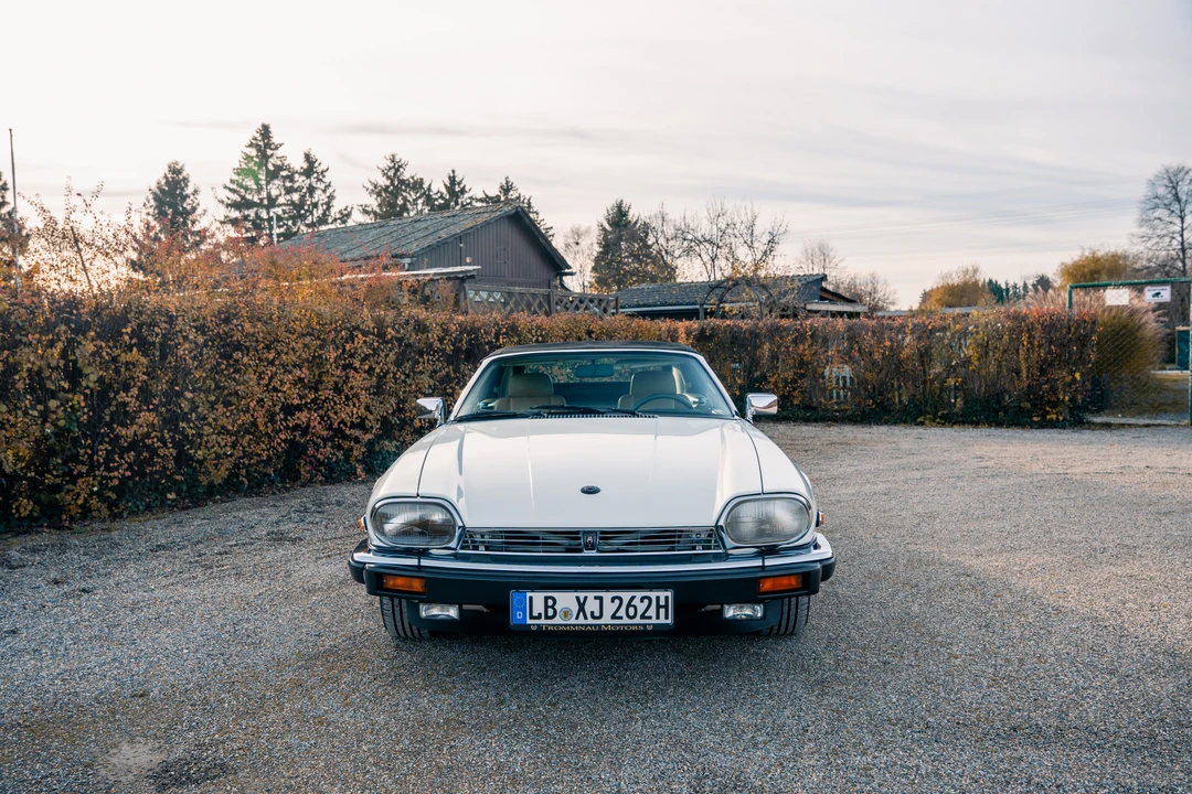 1990 Jaguar XJS Pre-Facelift V12 - Image 2 of 31