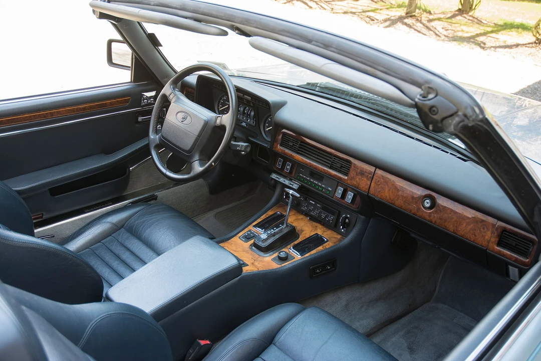 1990 Jaguar XJS Pre-Facelift V12 - Image 2 of 3