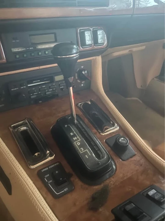 1990 Jaguar XJS Pre-Facelift V12 - Image 11 of 15