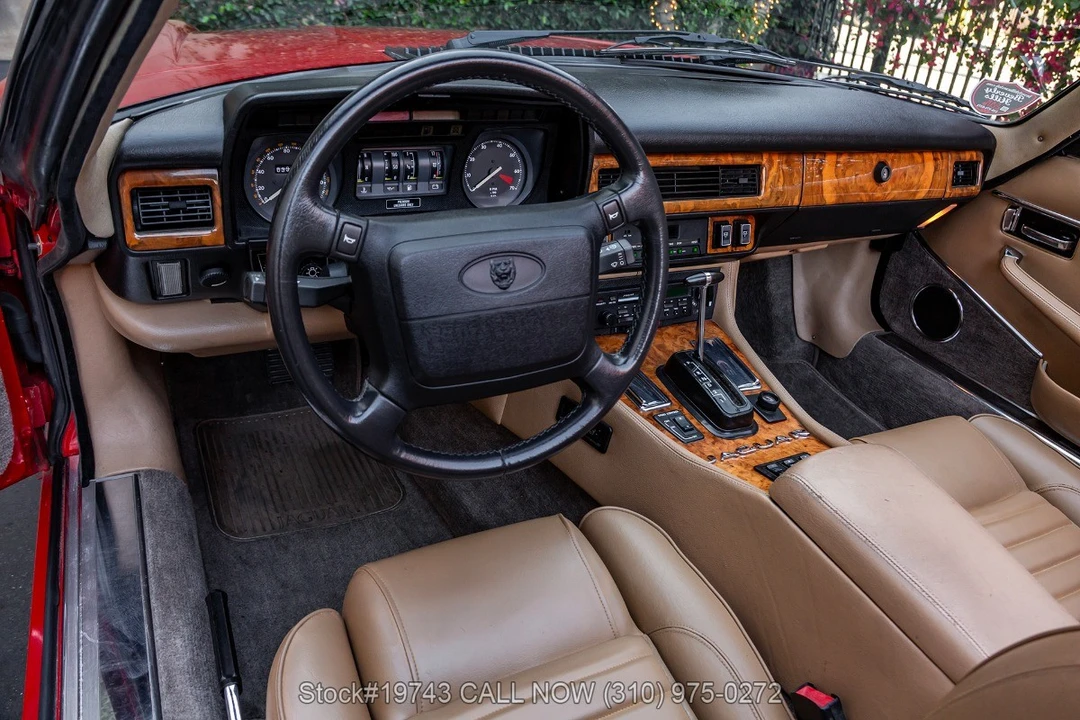 1990 Jaguar XJS Convertible - Image 24 of 31