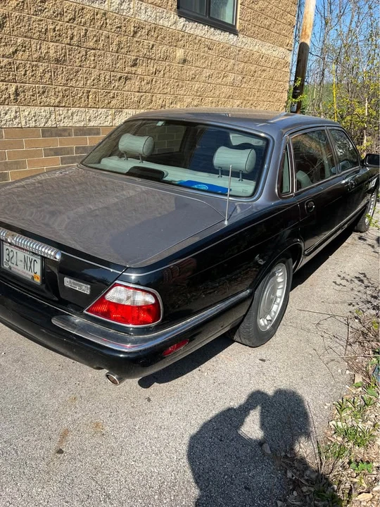 1990 Jaguar XK - Image 7 of 9