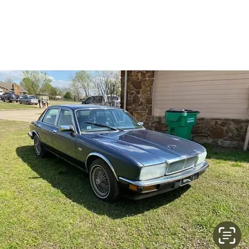 1990 Jaguar Sovereign Chrome