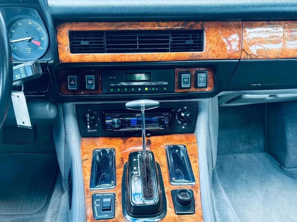 1990 Jaguar XJ40 XJ - Image 17 of 17