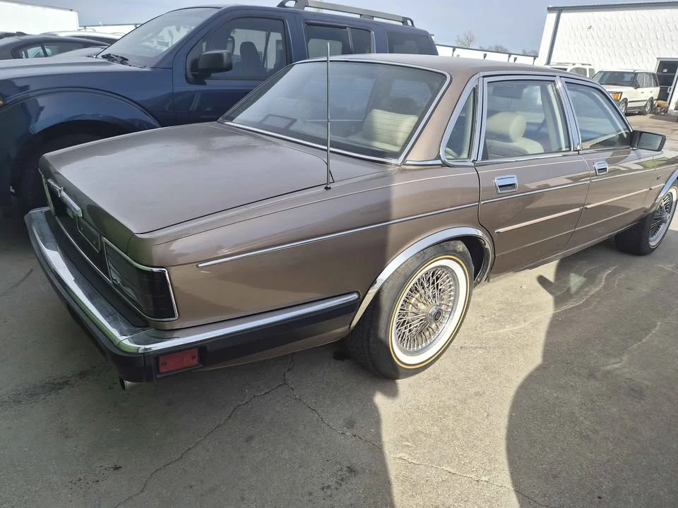 1990 Jaguar XJ40 XJ - Image 4 of 7
