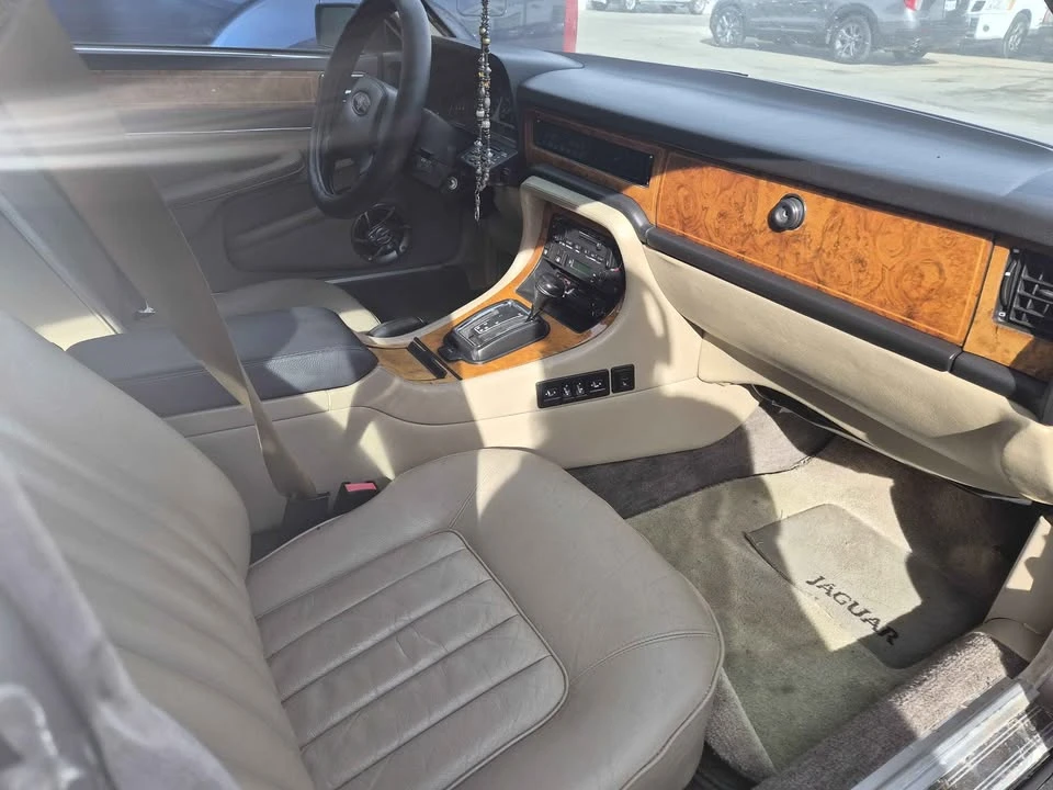 1990 Jaguar XJ40 XJ - Image 5 of 7