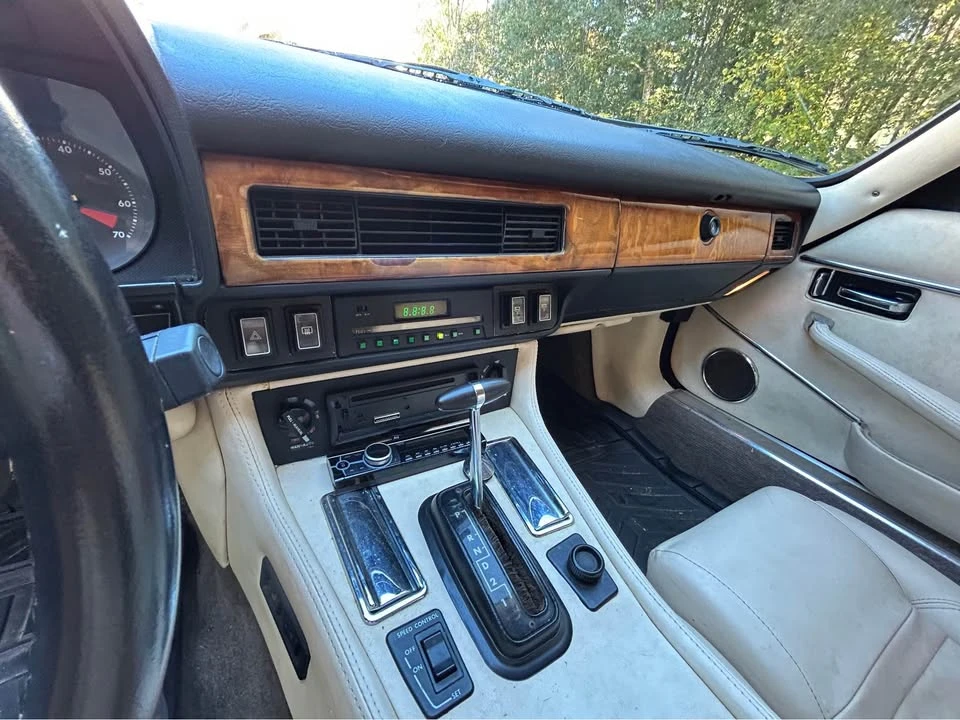 1990 Jaguar XJS - Image 10 of 15