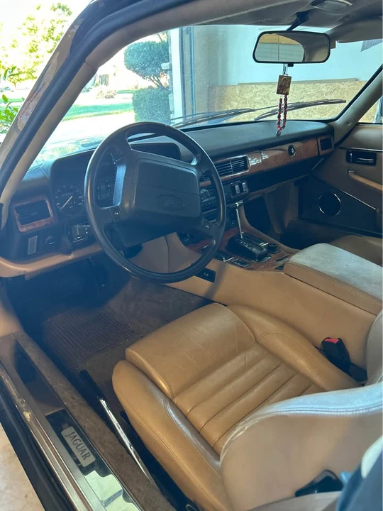 1990 Jaguar XJS - Image 4 of 5