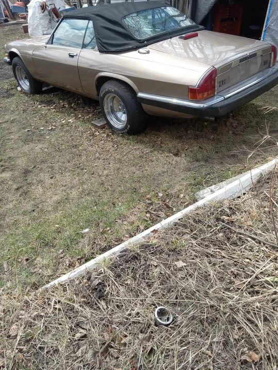1990 Jaguar XJS - Image 2 of 3