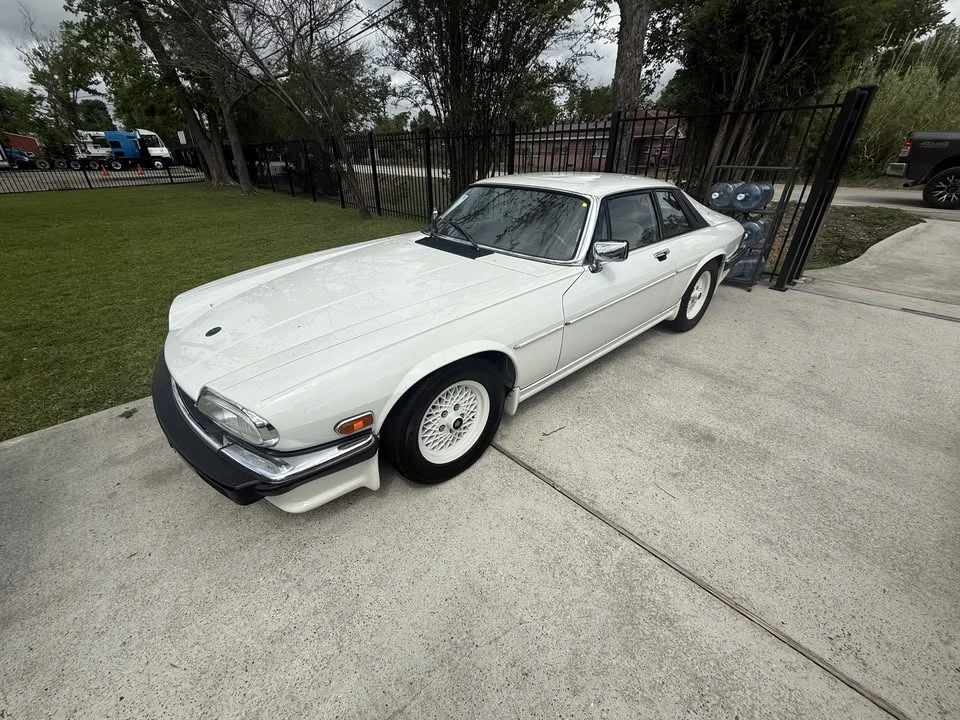 1990 Jaguar XJS - Image 2 of 6