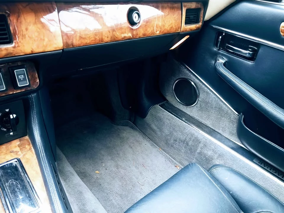 1990 Jaguar XJS Pre-Facelift V12 - Image 13 of 18