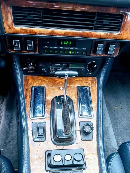 1990 Jaguar XJS Pre-Facelift V12 - Image 11 of 18