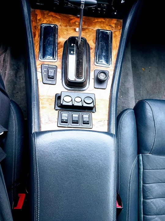 1990 Jaguar XJS Pre-Facelift V12 - Image 17 of 18