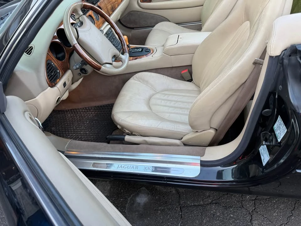 1990 Jaguar XK - Image 8 of 10