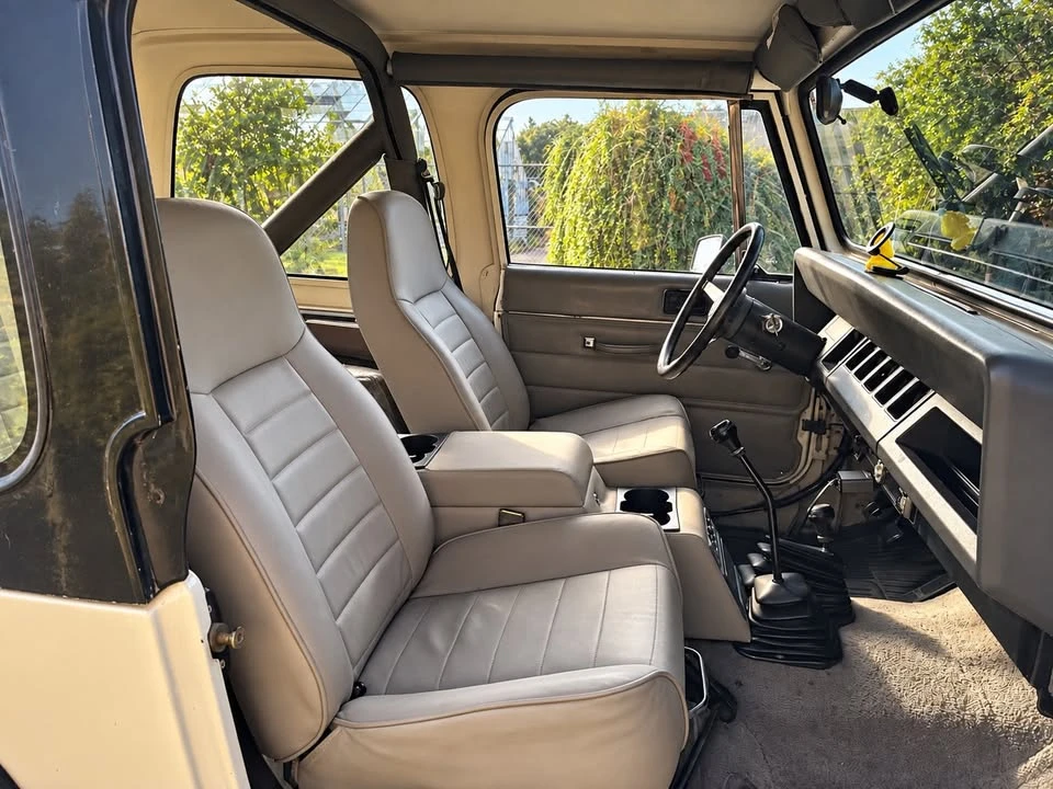 1990 Jeep YJ Wrangler - Image 4 of 5