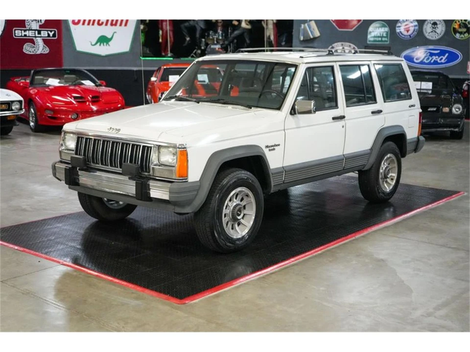 1990 Jeep XJ Cherokee - Image 2 of 31