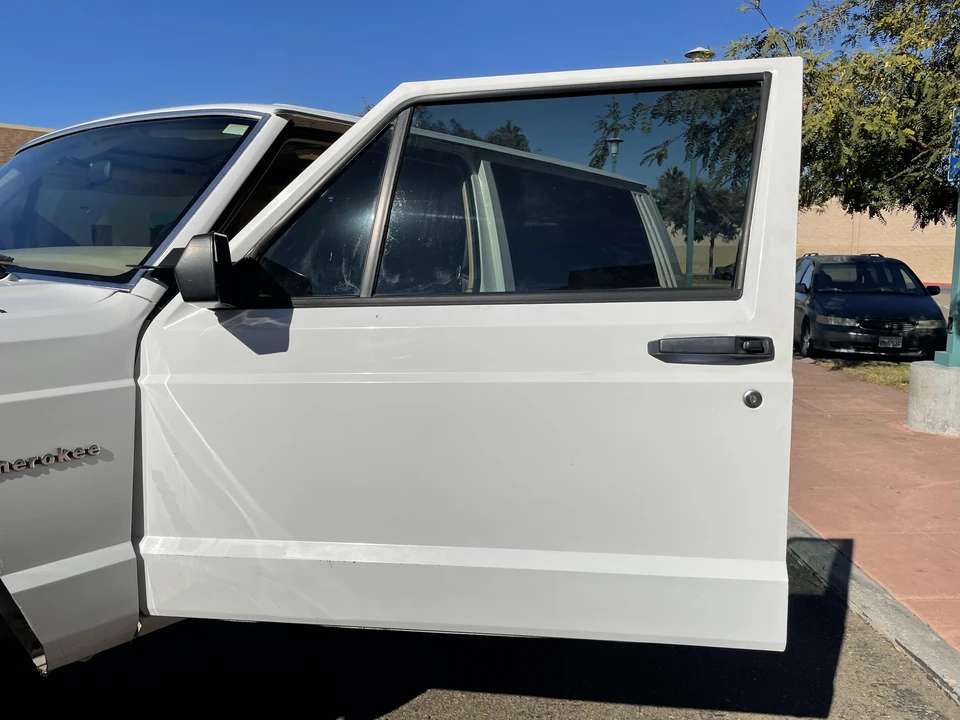 1990 Jeep XJ Cherokee - Image 21 of 31