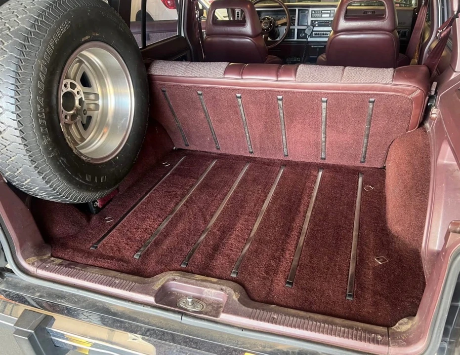 1990 Jeep XJ Cherokee - Image 9 of 20