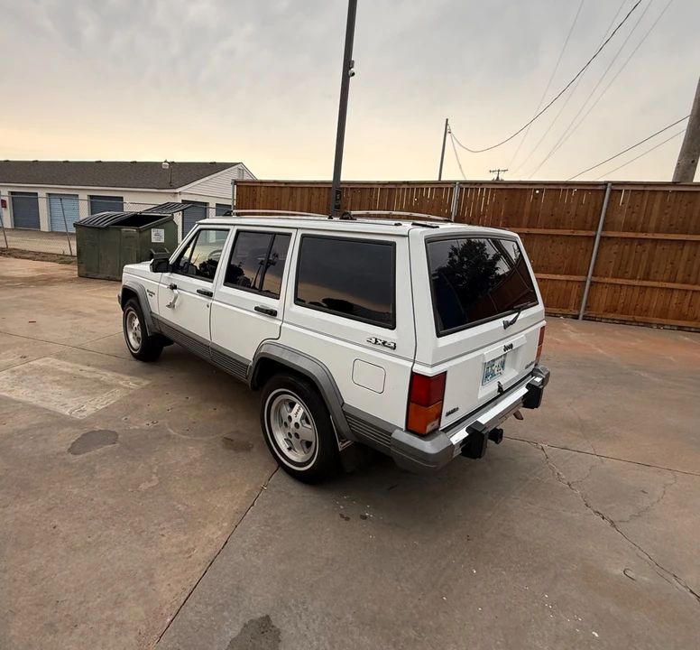 1990 Jeep XJ Cherokee - Image 5 of 20