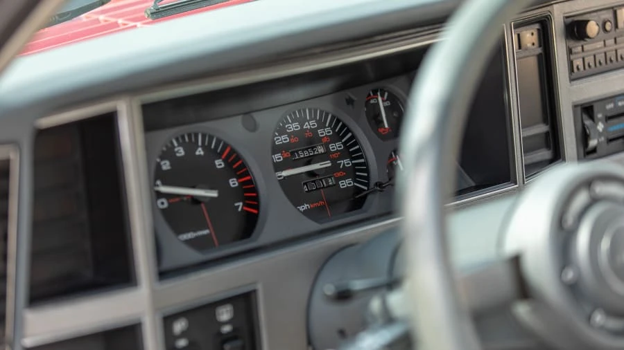 1990 Jeep XJ Cherokee - Image 11 of 29