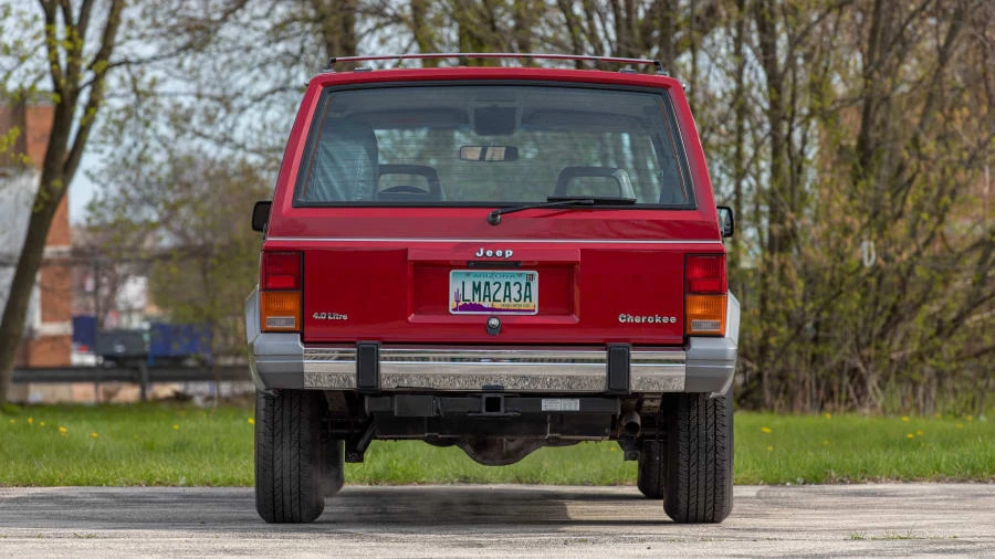 1990 Jeep XJ Cherokee - Image 15 of 29